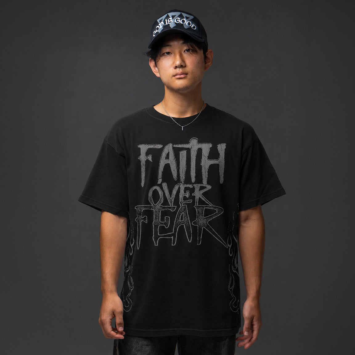 Above the Flames, Tee